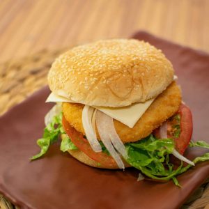 Hähnchen-Brioche-Burger / Tartar